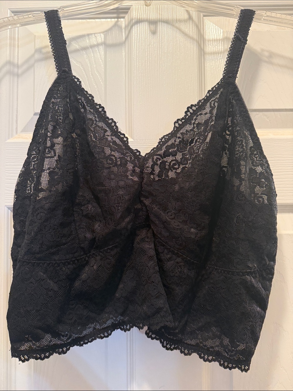 Lace V-Neck Bralette in Black - Unbranded